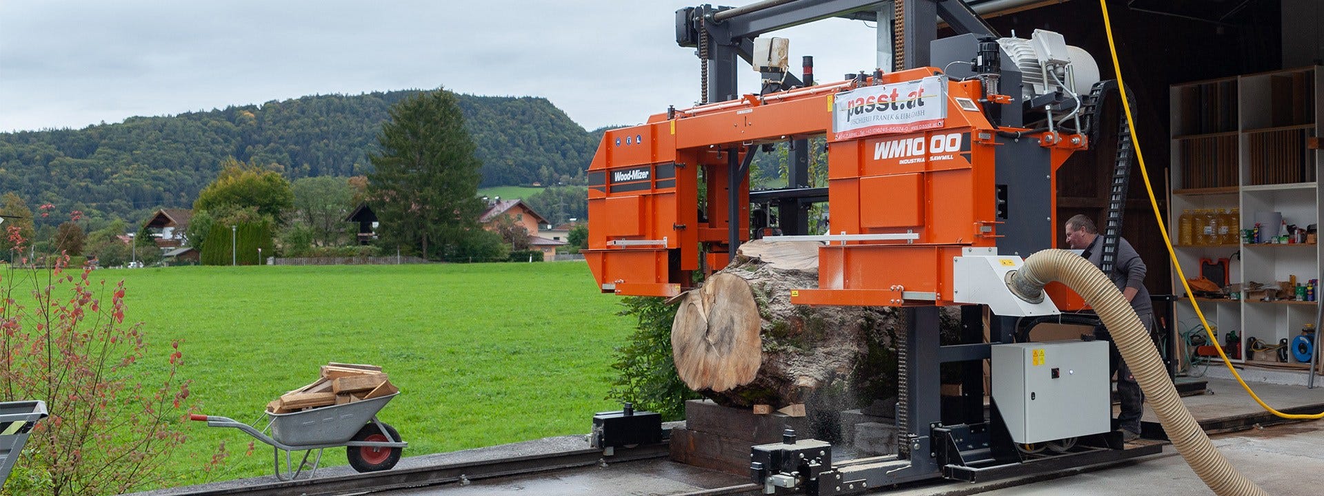 Fra Salzburgs natur til unike trearbeider: Utløse potensialet med Wood-Mizer WM1000 sagbruk